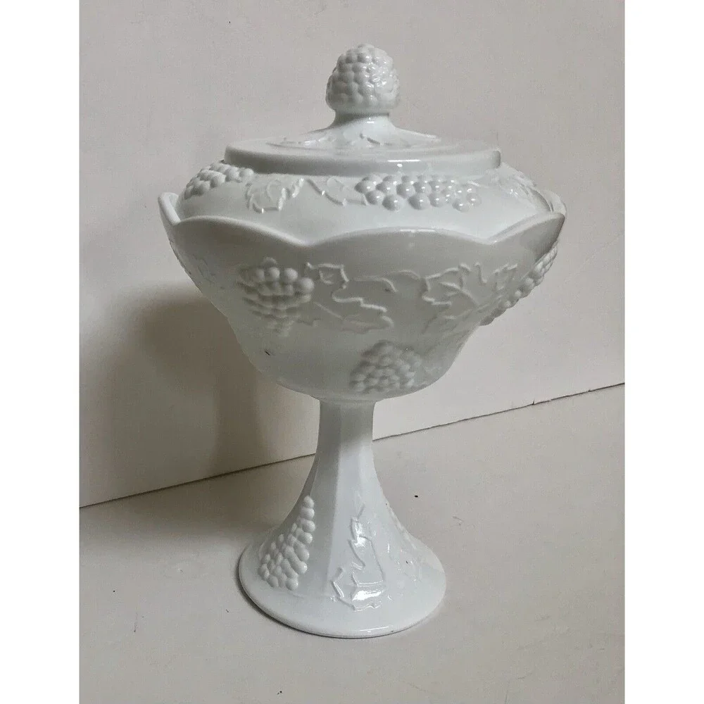 PEDESTAL CANDY DISH MIL GLASS BOWL COVERED GRAPE PATTERN 10
